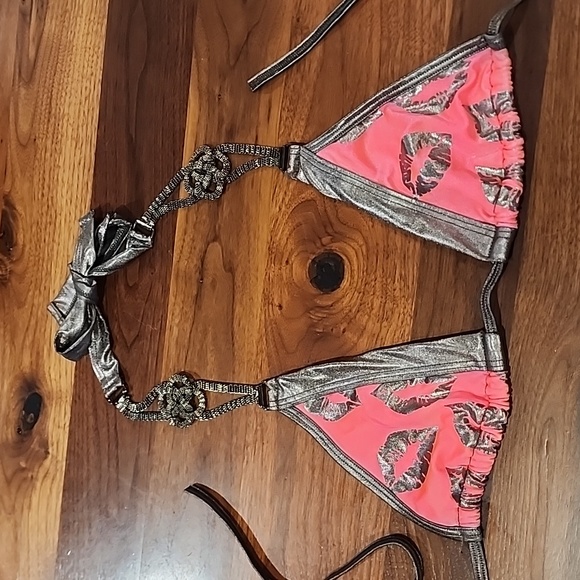 Body Zone triangle bikini top size Small - Picture 1 of 5